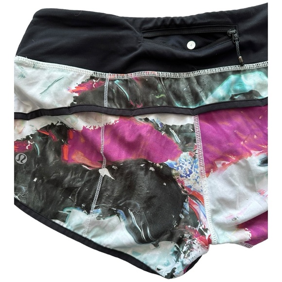 Lululemon speed it up shorts - Picture 5 of 6